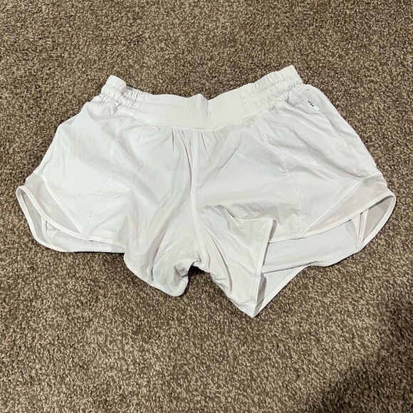 lululemon athletica Pants - Size 6 white lululemon shorts